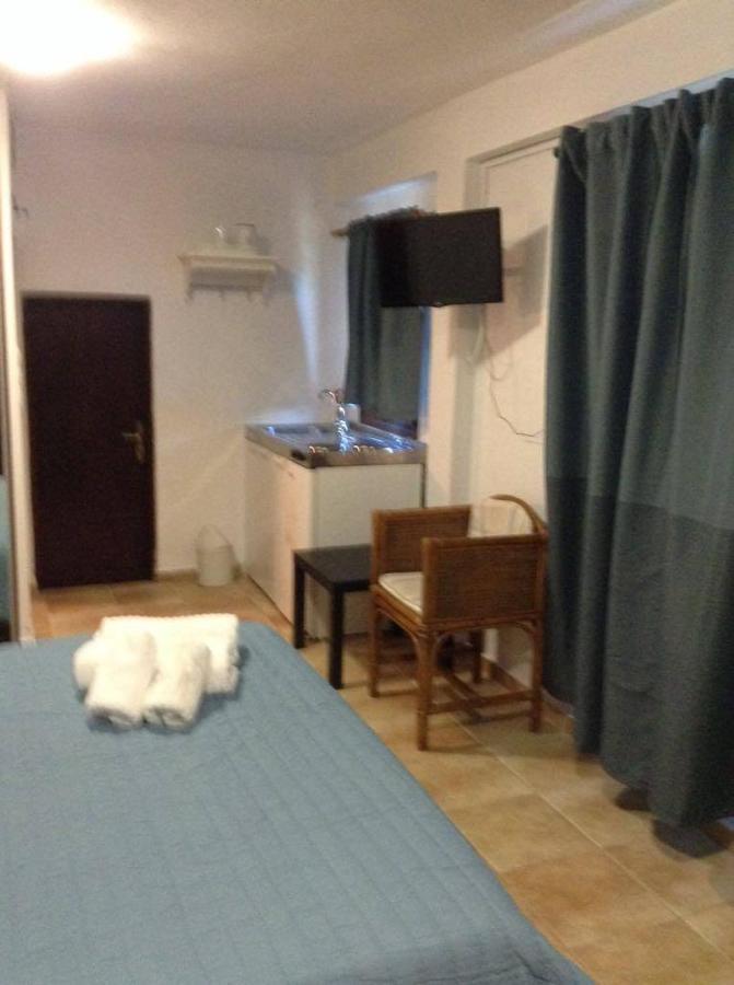Margis Studio Xinovrisi Bagian luar foto